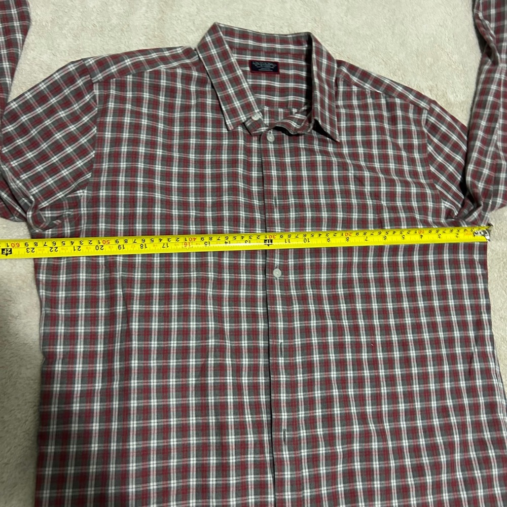 UNTUCKit Button Down Mens XL Red Grey Plaid Sauris Slim Fit‎ Wrinkle Free - Picture 7 of 8